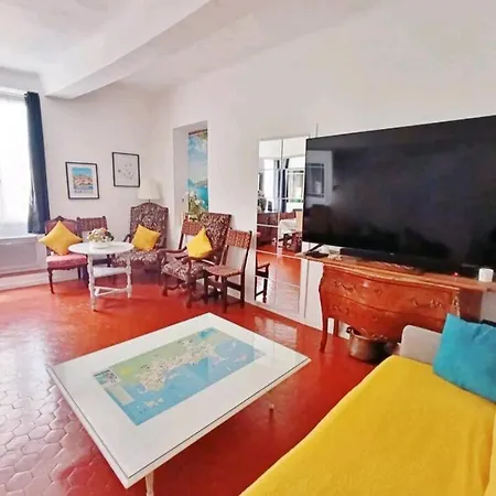Familial - 7pers- Hyeres-centre Apartment *